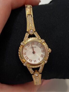GUESS Rose Gold Tone Ladies Crystal Accent Bracelet Watch